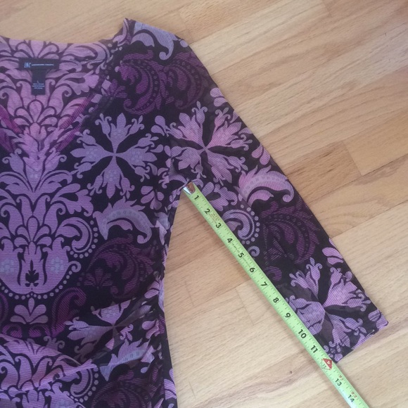 INC V-neck fitted top - Picture 5 of 8